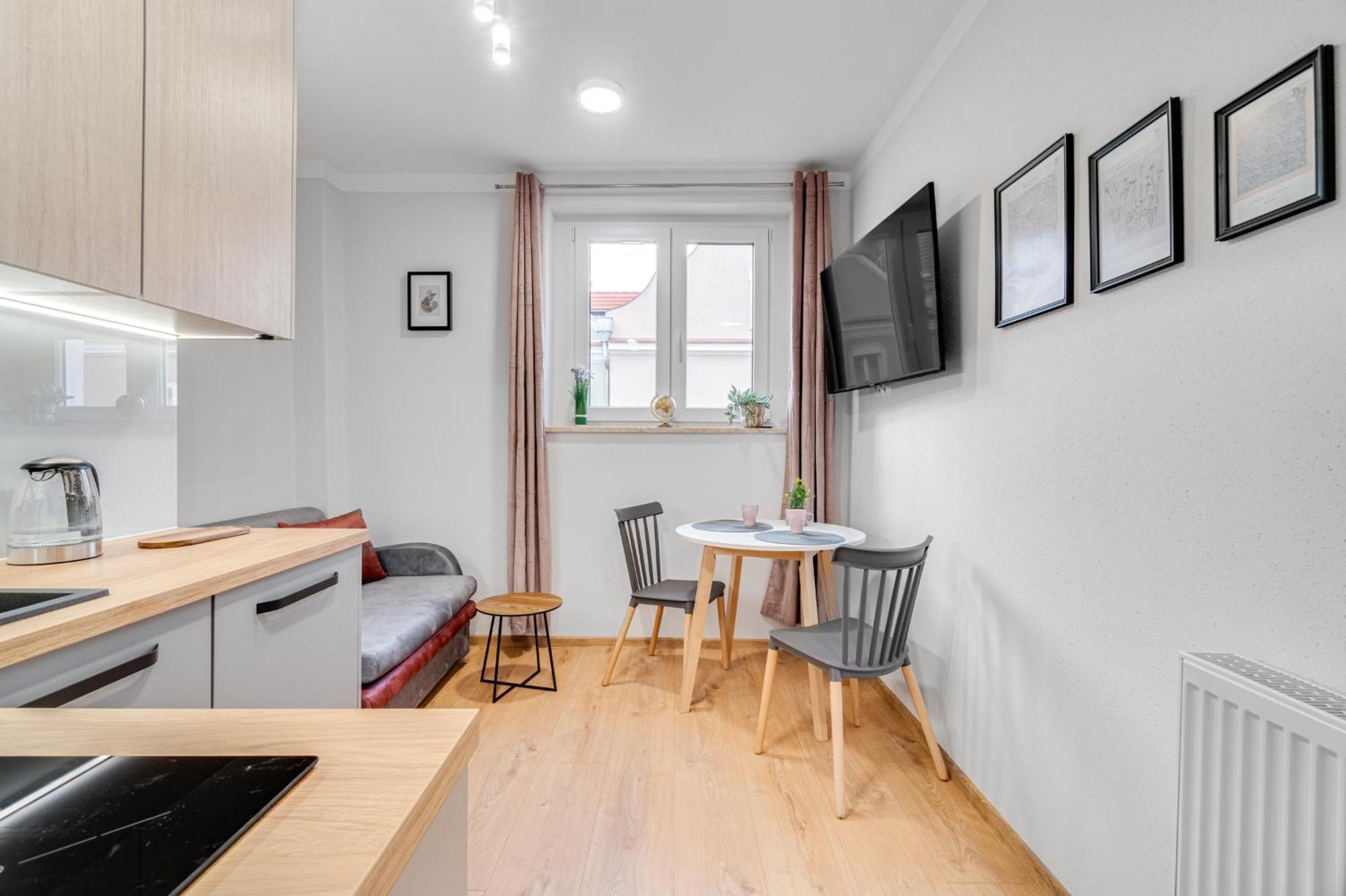 Apartamenty Franciszkanska Opole Eksteriør bilde