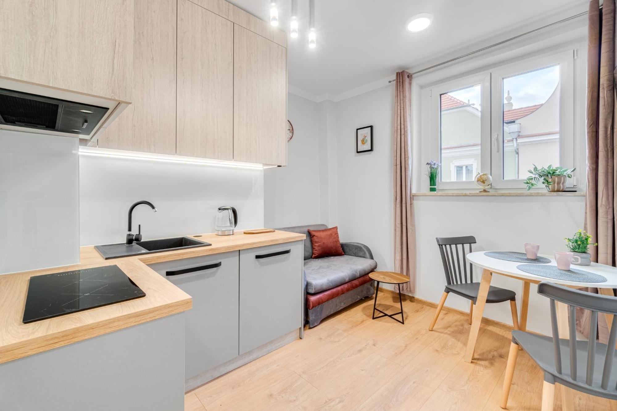 Apartamenty Franciszkanska Opole Eksteriør bilde